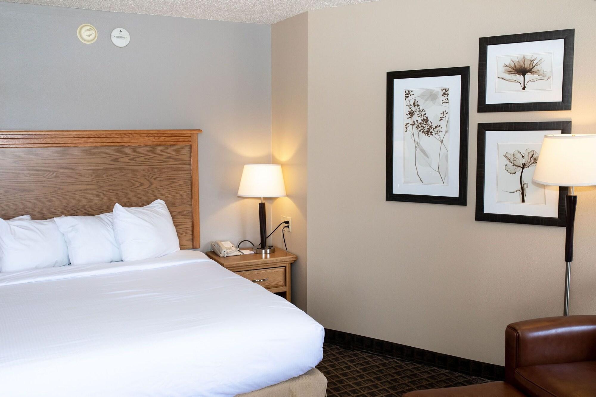 Americinn By Wyndham Aberdeen Event Center Экстерьер фото