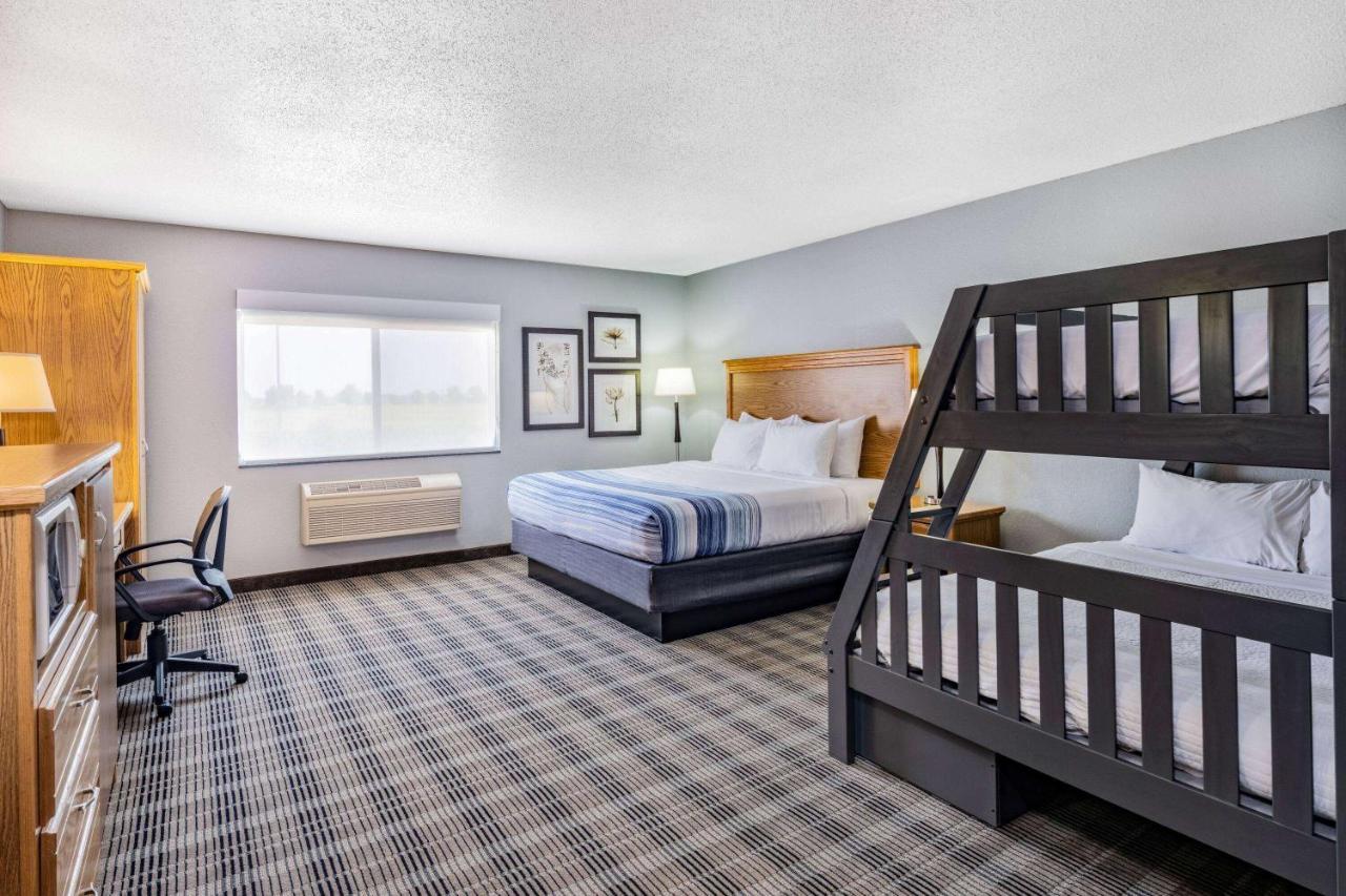 Americinn By Wyndham Aberdeen Event Center Экстерьер фото