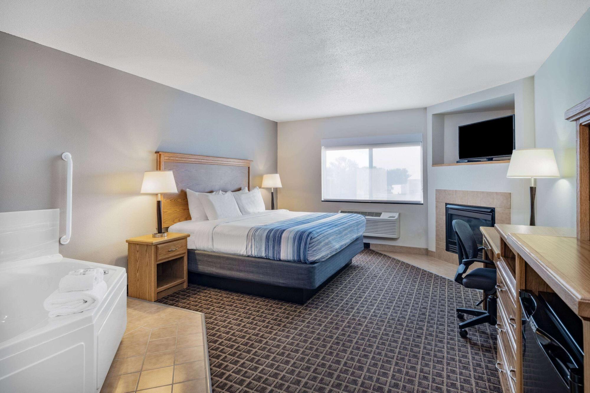 Americinn By Wyndham Aberdeen Event Center Экстерьер фото