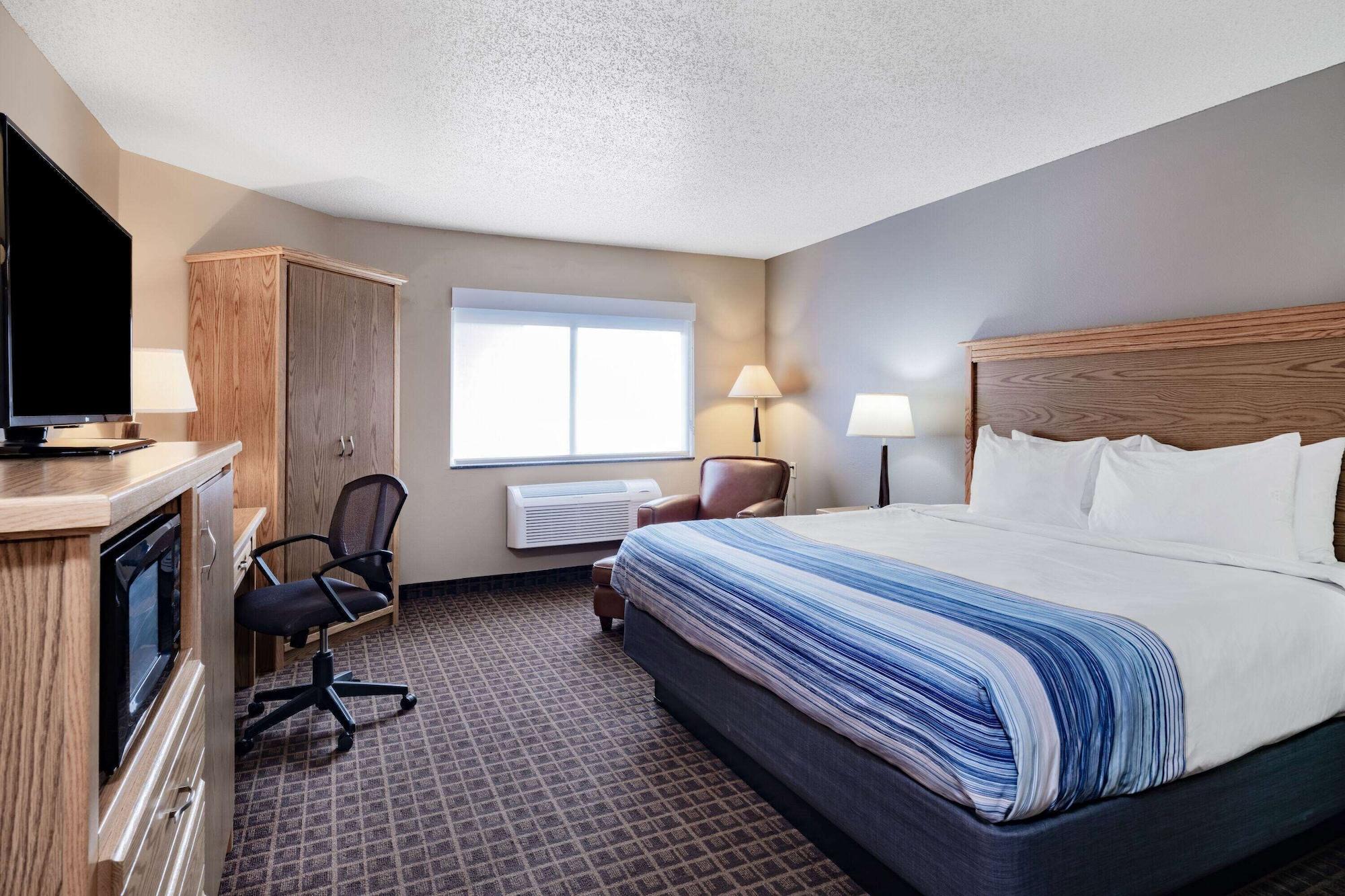 Americinn By Wyndham Aberdeen Event Center Экстерьер фото